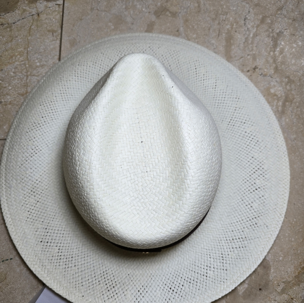 Janessa Leoné Corbin hat - Picture 7 of 13